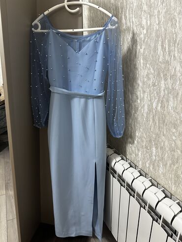 Ziyafət donları: 1dəfə geyinilib hər biri