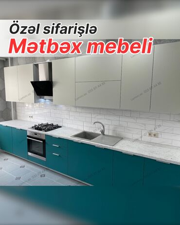 раковина для кухни: Özəl sifarişlə hazırlanmış mətbəx mebeli - Üst şkaflar: açıq rəngli