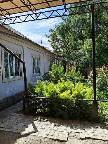 объезд: Продаётся частный дом с участком, дом 66кв, участок 4,5сотки имеется — 5