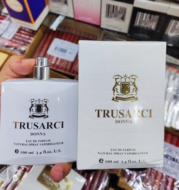 Ətriyyat: Trussardi Donna 100ml
 dubay klass qaliciliqi 5.6 saat