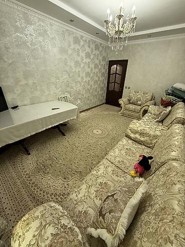 700: 2 комнаты, 54 м², 8 мкр Индивидуалка, 1 этаж — 5