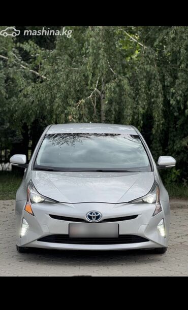 Toyota: Toyota Prius: 2016 г., 1.8 л, Вариатор, Гибрид, Седан