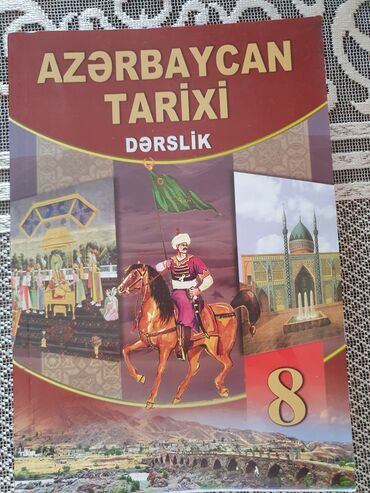 Azərbaycan tarixi fənnini əhatə edən dərslik. Kitabın üz qabığında