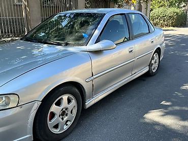 опель вектоа: Opel Vectra: 2002 г., 1.8 л, Механика, Бензин, Седан — 4