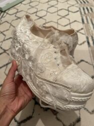 Tuflilər: Tuflilər, Ölçü: 38.5, rəng - Ağ, Yeni — 10