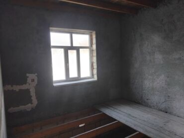 Həyət evləri və villaların satışı: Salam,Ala qapının yanı,Günəşli qəsəbəsində 5 sot torpaqda 6 daş — 15