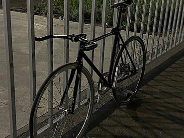 fix gear: Fixie bike Фрейм Amotion лкп 7/10 Руль бул Хорн Alied Вилка ФУЛЛ КАРБО — 1
