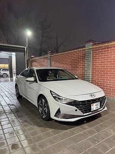 Hyundai: Hyundai Avante: 2023 г., 1.6 л, Вариатор, Бензин, Седан — 2