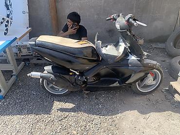 pirelli p zero: Макси-скутер Yamaha, 50 куб. см, Бензин, Б/у — 3