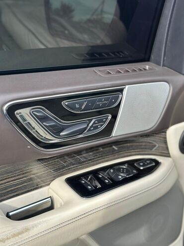 Lincoln: Lincoln Navigator: 2019 г., 3.5 л, Типтроник, Бензин, Внедорожник — 9