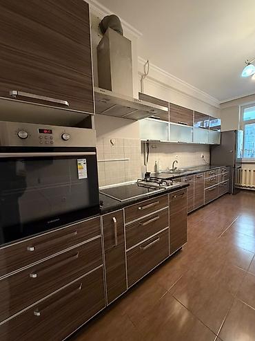лебединовка айкол: 3 комнаты, 130 м², Элитка, 7 этаж — 7