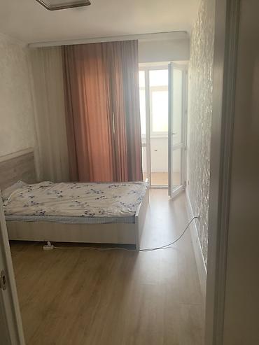 Долгосрочная аренда комнат: Сдается комната 2-3 девушкам в центре города сзади Vefa Светлая — 1