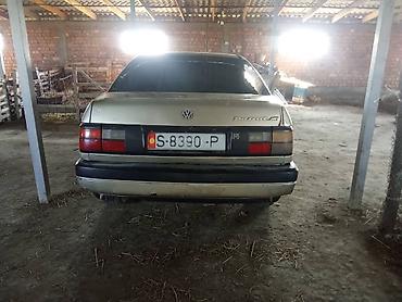 обвес гольф 3: Volkswagen Passat: 1989 г., Седан — 2