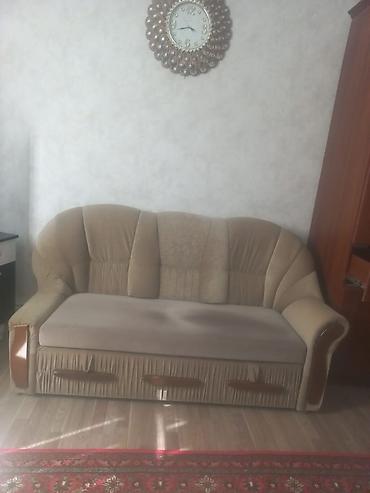 divan iwlenmiw: Divan, İşlənmiş, Açılan, Bazalı, Vеlur parça, Çatdırılma yoxdur — 3