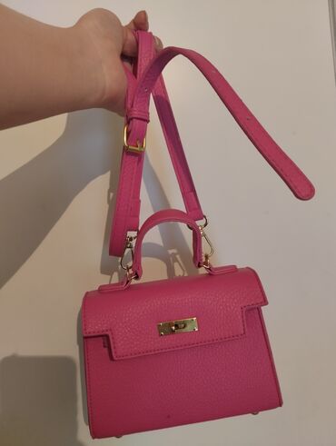 сумочка кожа: Сумочка розовый цвет .600сом новый