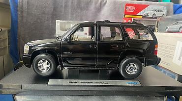 Avtomobil modelləri: Коллекционная модель GMC Yukon Denali black 2001 Welly Art  — 7