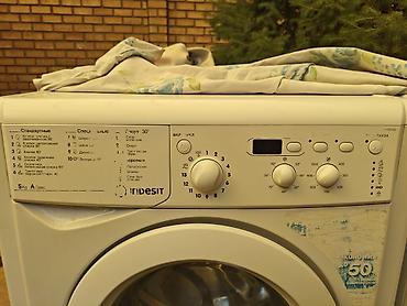 90: Стиральная машина Indesit (фронтальная загрузка) - Загрузка: до 5 кг — 2
