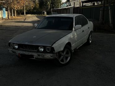 стопы гольф 2: BMW 5 series: 1989 г., Седан