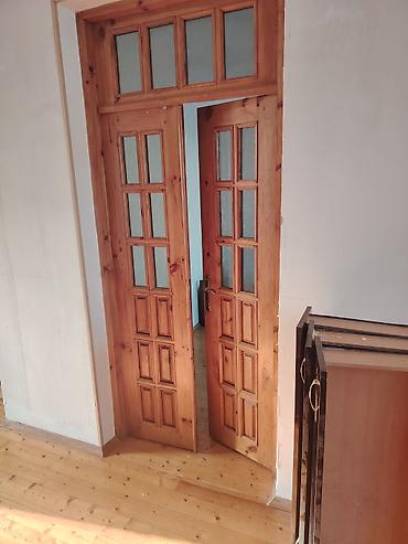 otaq qapllarl: Taxta ikiqat ara qapısı – şüşəli, klassik dizayn Ölçü 2.5m x 2.1m 3 — 1