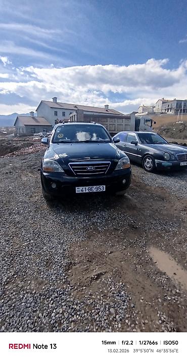 mator 80cc vəlo: Kia Sorento – qara rəngli, mator 3.8 benzin 5 nəfərlik 0502301876 — 3