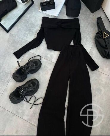 Kompleti: 💥Ženski komplet – bluza i pantalone💥 ✅Dostupan u vise boja ✅Odgovara — 7