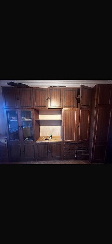Mebel dəsti – iri ölçülü divar dolabı - Material: taxta/laminat