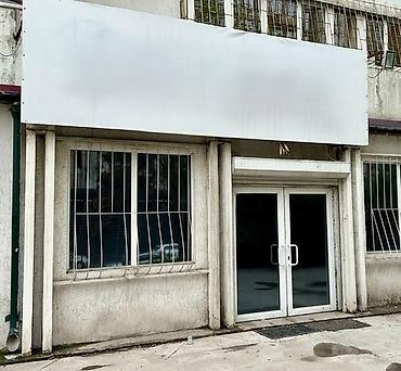 Сдаётся помещение на первом этаже с отдельным входом и возможностью