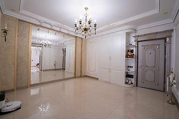 huseynbala eliyev: 3 otaqlı, Yeni tikili, 159 kv. m — 7