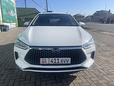 BYD: BYD E2: 2021 г., Электромобиль, Хэтчбэк — 1
