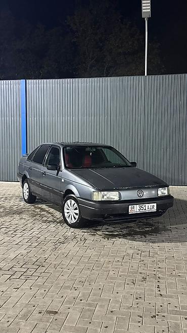 outback xt: Volkswagen Passat: 1990 г., 1.8 л, Механика, Бензин, Седан — 1