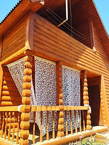 Иссык-Куль 2026: Коттедж, СРУБЫ Кара-Ой (Долинка), Парковка, стоянка, Охраняемая территория, Барбекю — 1