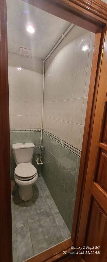 Uzunmüddətli kirayə mənzillər: Elmlər metrosuna yaxın,53 nömrəli məktəbin yanında,9 mərtəbənin,4-cü — 15