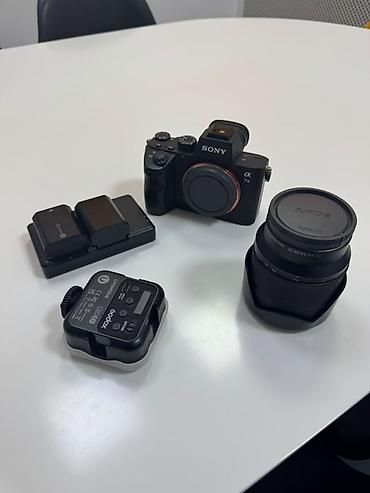 sony a7s iii: Sony α7 III (ILCE‑7M3) — тушка E‑mount. Ключевые особенности: - — 7