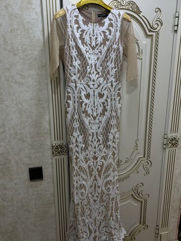 массаж с выездом на дом: Original Dolce and gabana 850 manata alinib toy paltari di. 1 defe