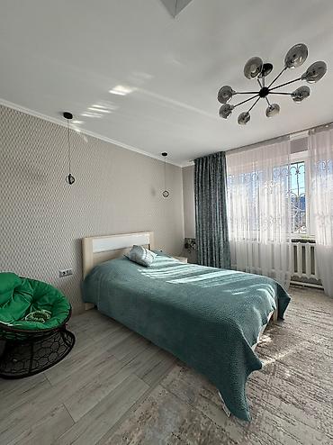 Продажа коттеджей и домов: Продается дом 350 кВ.м 4 сотки7 и более комнат 2 этаж мансарда : 3 — 26