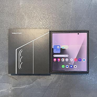 iphone 13 islənmis: Samsung Galaxy Z Fold 7, rəng - Gümüşü, Simsiz şarj — 2