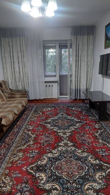 квартира район баят: 3 комнаты, 57 м², Хрущевка, 3 этаж, Косметический ремонт