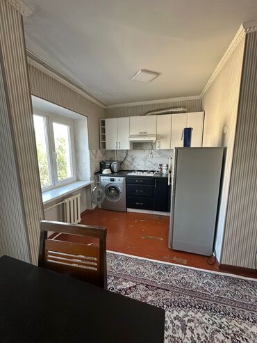 сдаю учебный центр: 2 комнаты, 45 м², Хрущевка, 4 этаж, Косметический ремонт