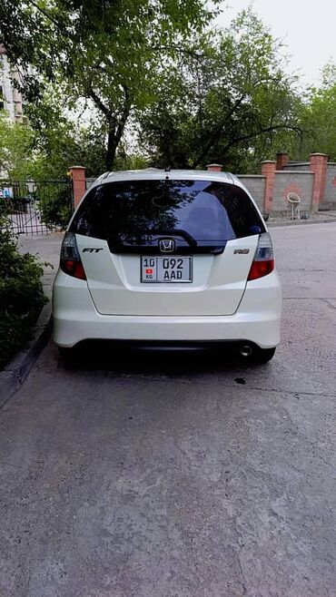 хонда фит 2005 цена: Honda Fit: 2010 г., 1.5 л, Автомат, Бензин, Хэтчбэк