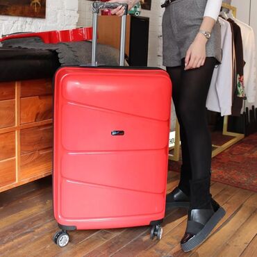 Спортивные сумки: Чемоданы Фирма H2 luggage. Итальянский бренд. - Сверхпрочный - at lalafo.kg — 8 Спортивные сумки: Чемоданы Фирма H2 luggage. Итальянский бренд. - Сверхпрочный - — 8