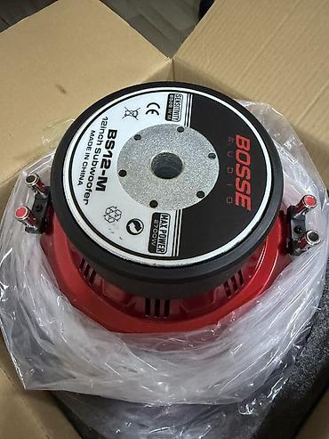 ring: BOSSE Audio BS12-M – 12 düym subwoofer Xüsusiyyətlər: - Maks. güc — 4