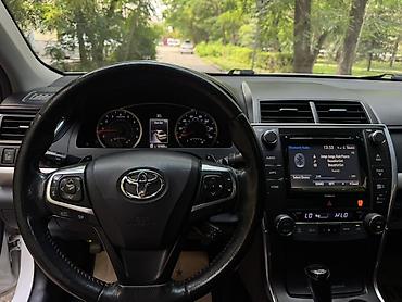 cadillac xts: Toyota Camry: 2015 г., 2.5 л, Автомат, Бензин, Седан — 8