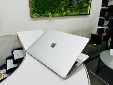 комплект i5: Ультрабук, Apple, 8 ГБ ОЗУ, Intel Core i5, 13.3 ", Б/у, Для несложных задач, память SSD