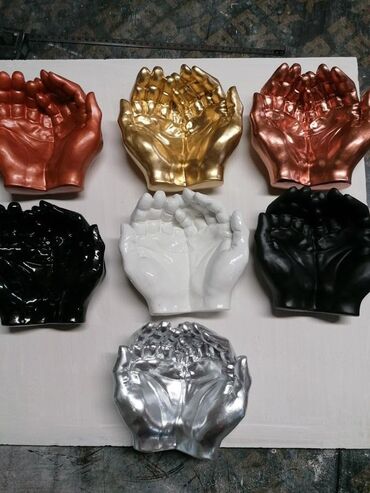 Heykəlciklər: Sifariş onceden goturulur.
Qiymet modele gore deyisir — 18