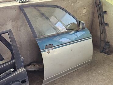 Двери и комплектующие: Дверь Передняя правая Daihatsu, Б/у, Оригинал — 2