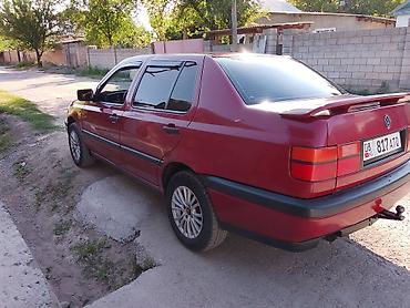 smart open: Volkswagen Vento: 1992 г., 1.8 л, Механика, Бензин, Седан — 2
