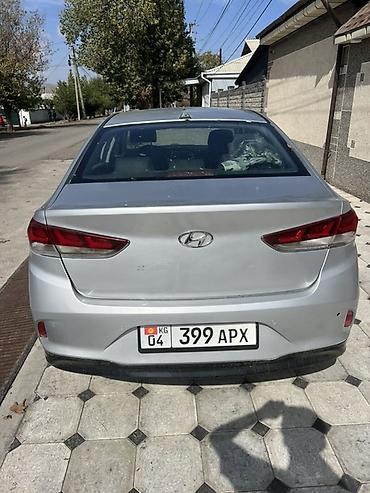Продажа авто: Hyundai Sonata: 2019 г., 2 л, Автомат, Бензин, Седан — 2