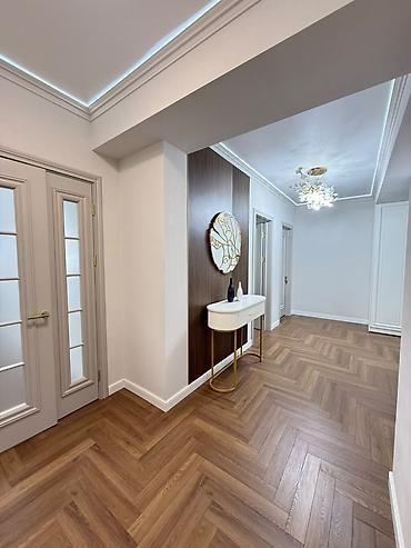 французская квартал: 3 комнаты, 104 м², Асанбай мкр Элитка, 9 этаж, Дизайнерский ремонт — 8