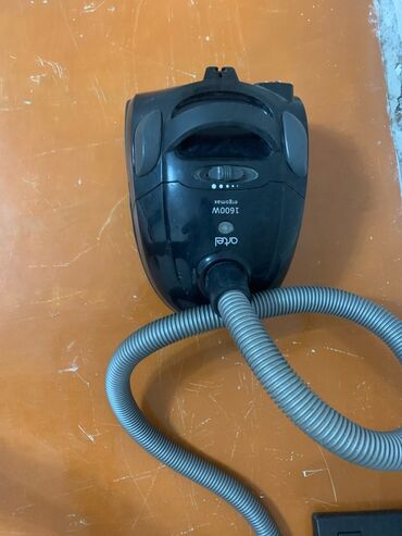 штекер магнитола: Пылесос, Стандартный, Сухая, Мешок