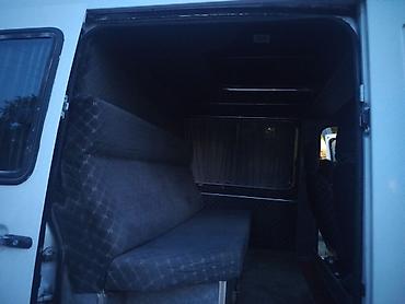 низкий кабина: Mercedes-Benz Sprinter
год 2005
обьем 2.2 
средный база 
грузопассажир — 6